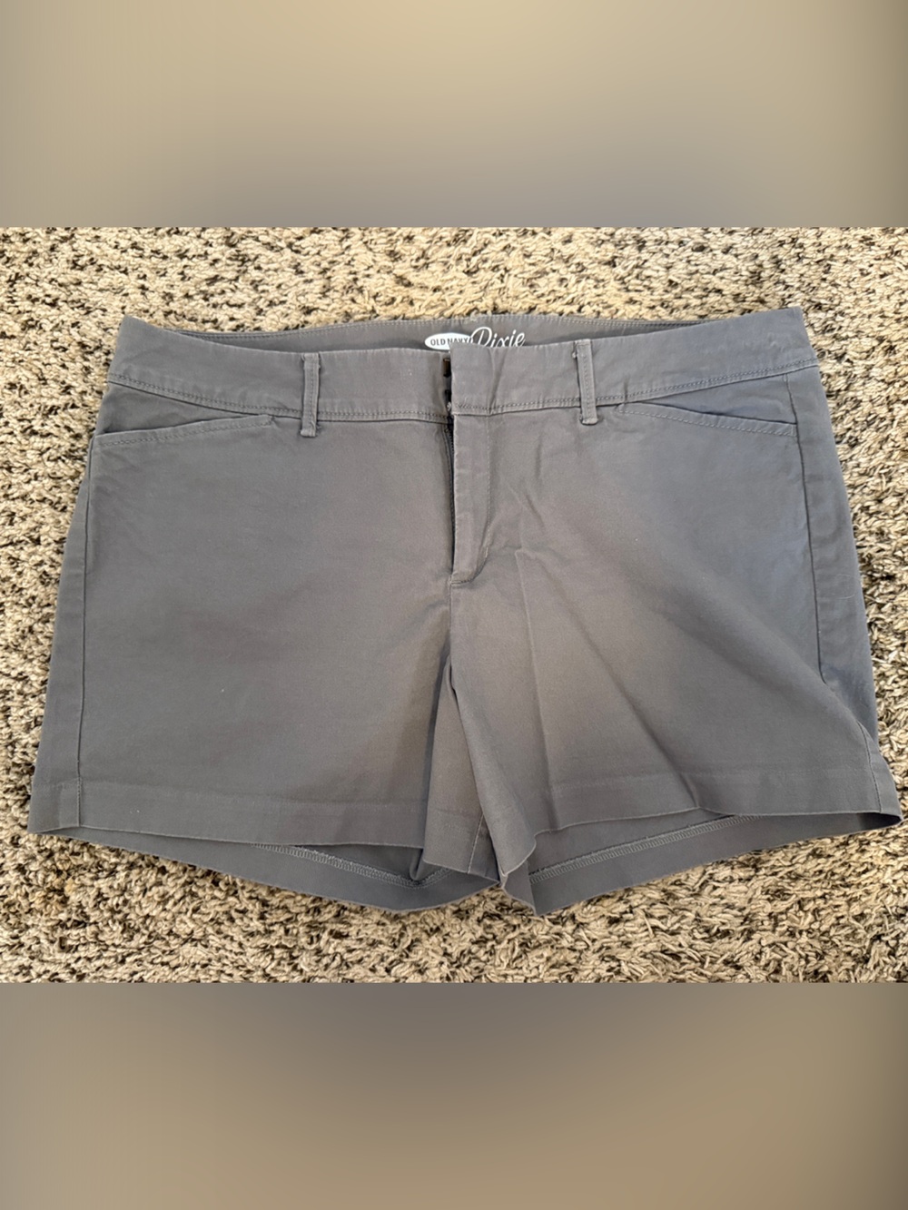 Old Navy Women's Pixie Flat Front Shorts — Gray